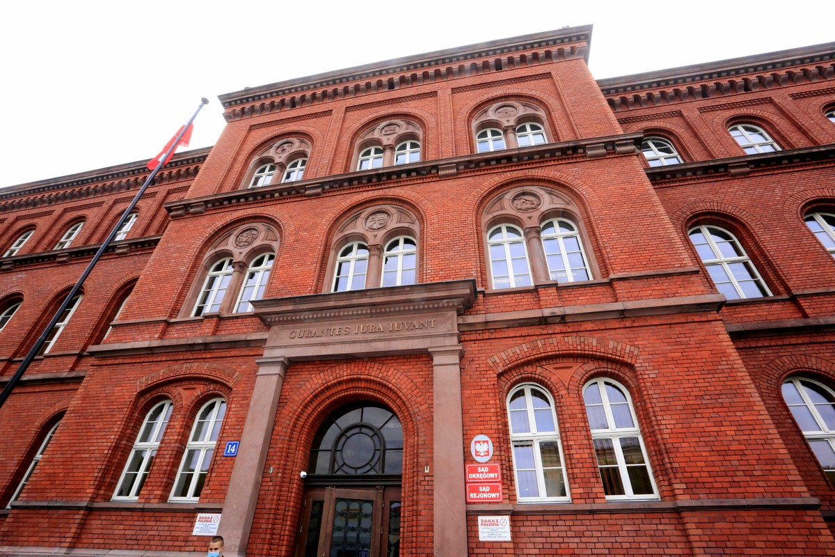 30 kwietnia wyrokiem Sądu Okręgowego w Świdnicy mężczyzna został skazany na dwa lata więzienia