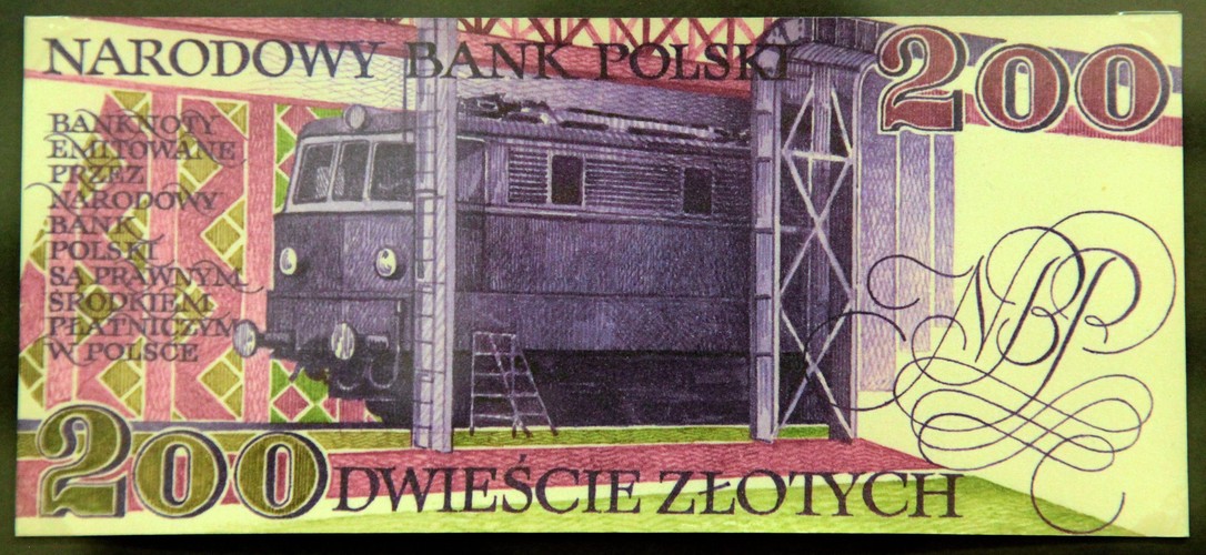 Banknoty polskie. Projektant i grafik ANDRZEJ HEIDRICH