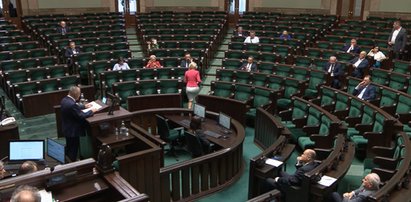 Co się stało?! W kilka minut Sejm opustoszał. Padły druzgocące słowa. Posłowie teraz się tłumaczą