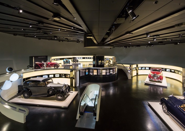 Rolls-Royce na wystawie w Monachium