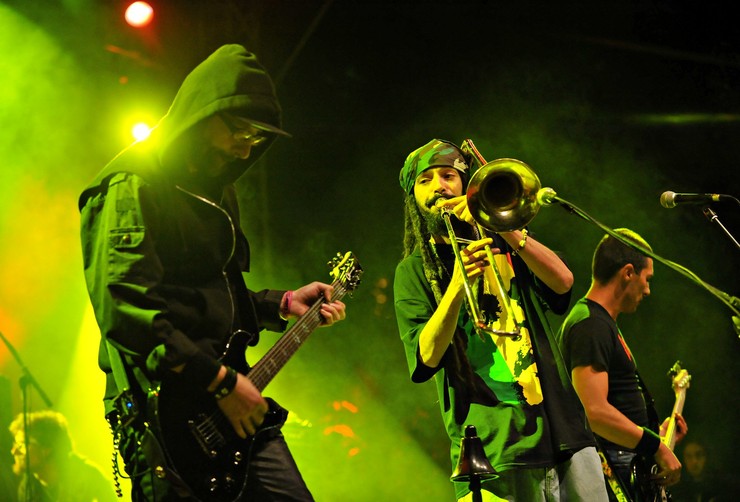 eyesburn novi album