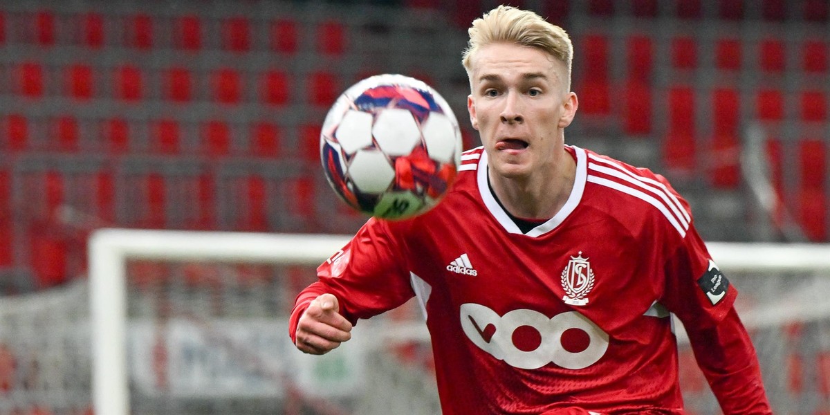 Aleksander Buksa w barwach Standard de Liège 16 FC. 