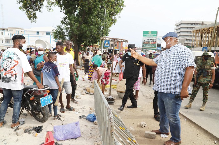 Photos: Minister leads decongestion exercise in Accra | Latest News Updates  & Newspaper Headlines | Pulse Ghana