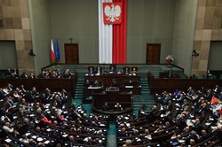 "Konfederacja przebiera nogami...". Płaczek ostro o planach ugrupowania