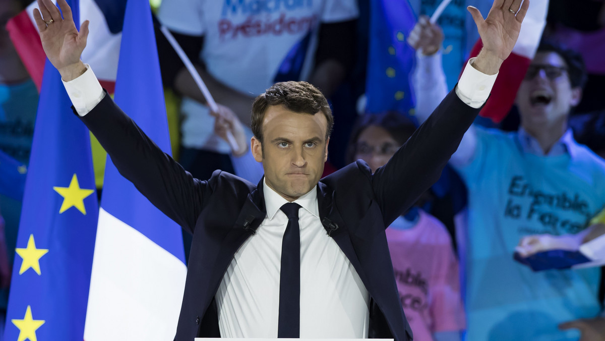 Kandydat na prezydenta Francji Emmanuel Macron uznał Jarosława Kaczyńskiego za "przyjaciela i sojusznika" swej rywalki, przywódczyni Frontu Narodowego Marine Le Pen, stawiając go w jednym szeregu z premierem Węgier Viktorem Orbanem i rosyjskim prezydentem Władimirem Putinem.