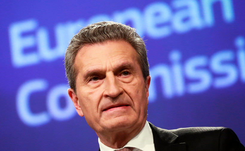 komisarz Guenther Oettinger