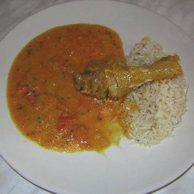 Csirkecomb curry mártásban