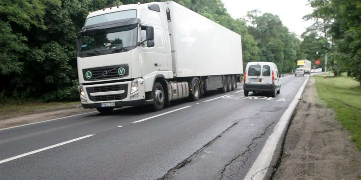 TIR-y rozjeżdżają Poznań