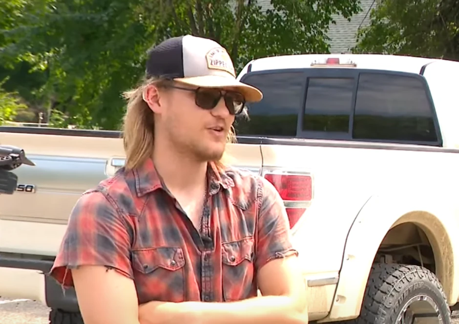 Brodi Loh sonarom otkrio automobil na dnu reke Misisipi