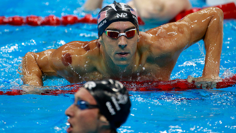 Zawodnicy USA wygrali sztafetę 4x100 m stylem dowolnym. Tym samym Michael Phelps zdobył swój 23. medal igrzysk olimpijskich. Drugie miejsce zajęli Francuzi, a trzecie Australijczycy.