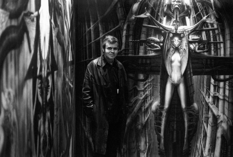 H.R. Giger prezentuje swoje prace (1981)