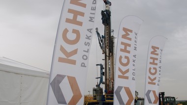 miliardy euro i dekada współpracy. kghm przedłuża strategiczny kontrak