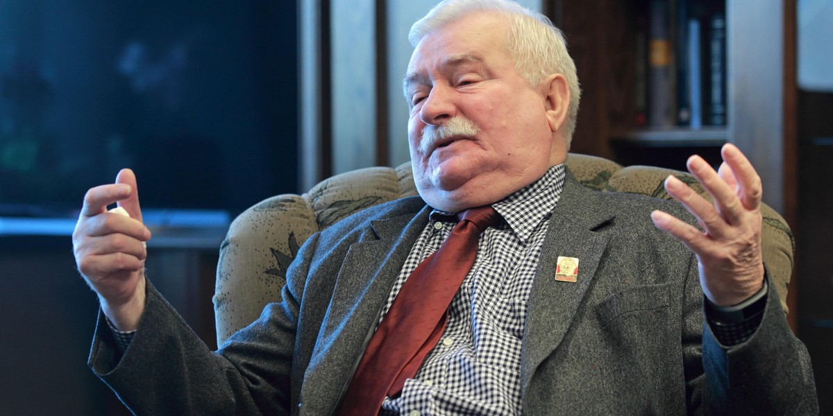 Wałęsa nie wytrzymał. Skandaliczny wpis na temat katastrofy smoleńskiej