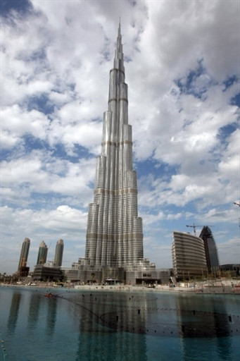 Wydarzenia 2010: wieża Burj Dubaj, fot. AFP