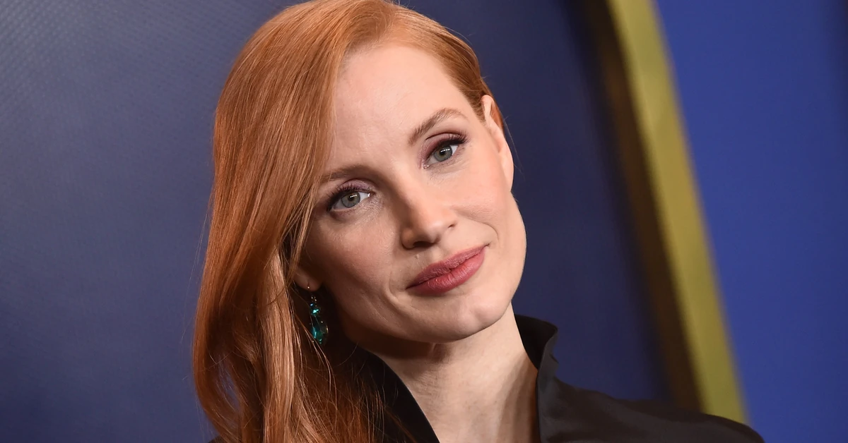 Femme fatale Jessica Chastain uwiedzie rozwodnika Bena Stillera w serialowym thrillerze