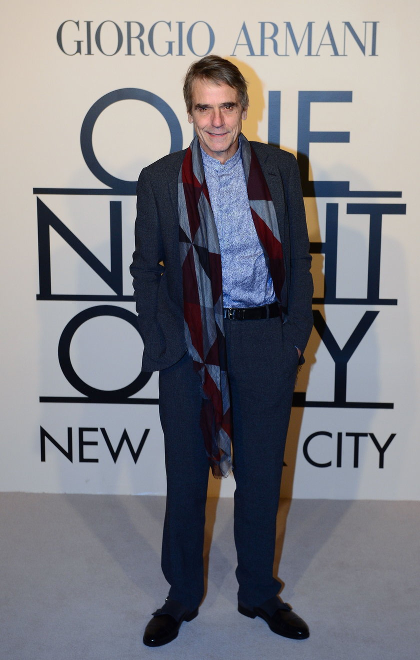 Jeremy Irons na pokazie kolekcji Giorgio Armani w Nowym Jorku