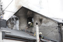 Tragiczny pożar kamienicy w Piastowie. Nie żyją dwie osoby