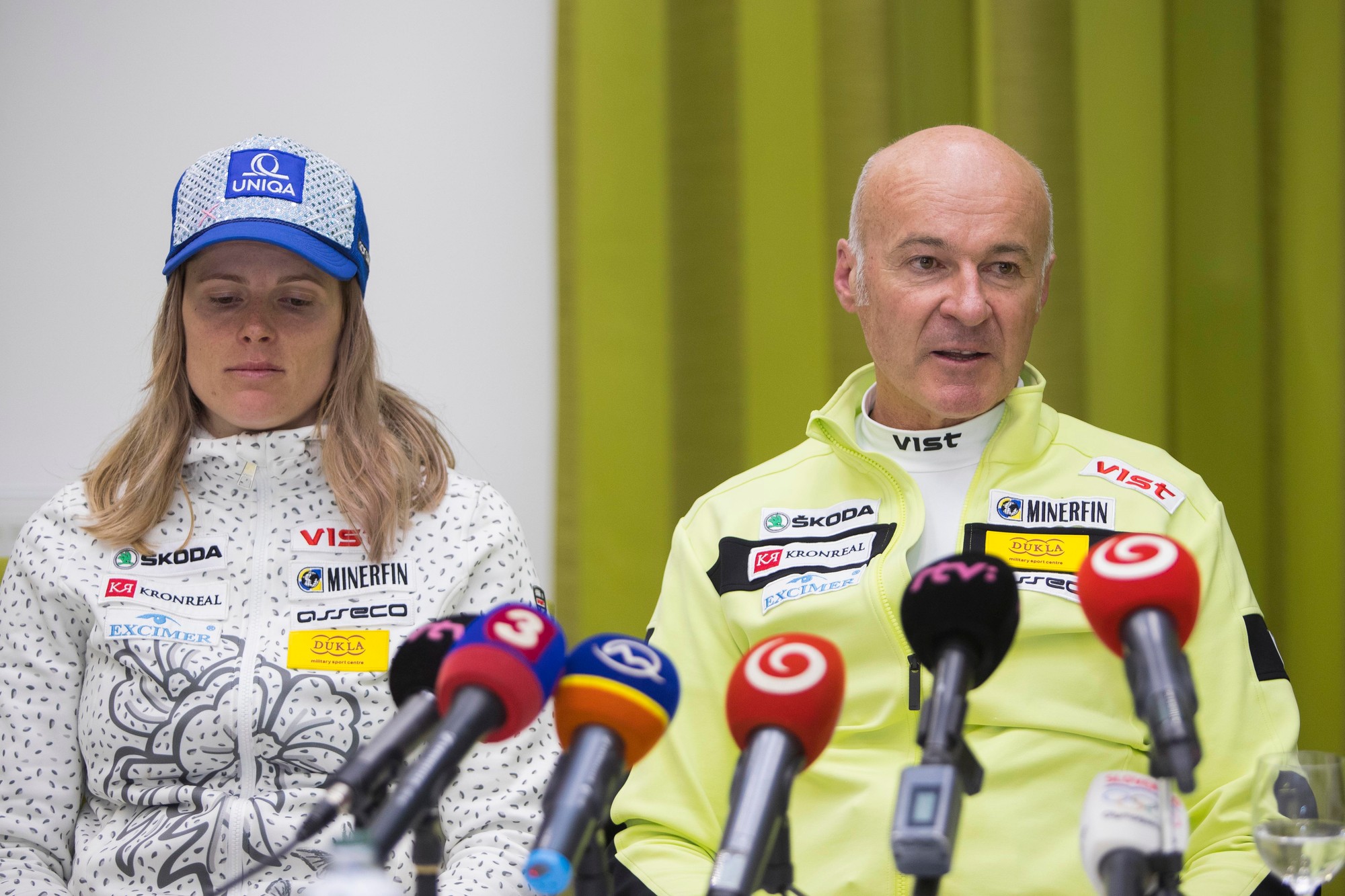 Veronika Velez-Zuzulová a tréner Timotej Zuzula.