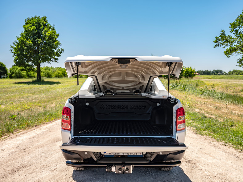 Mitsubishi L200 Black Edition