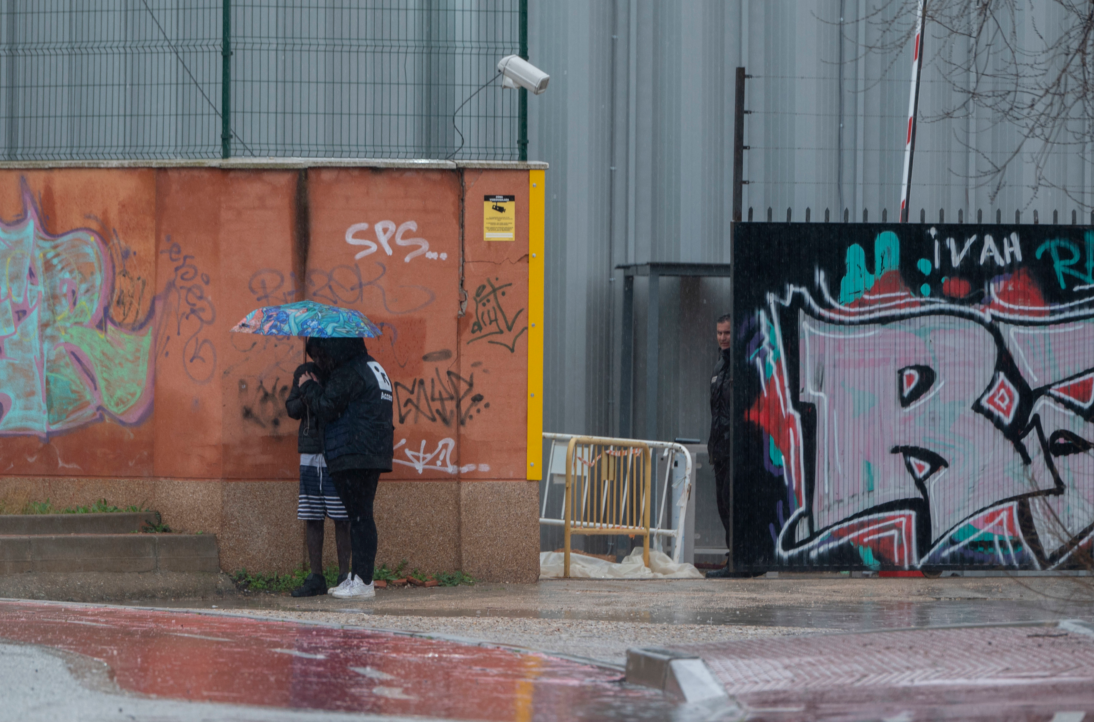 Pintadas racistas en CAED Alcalá tras protestas