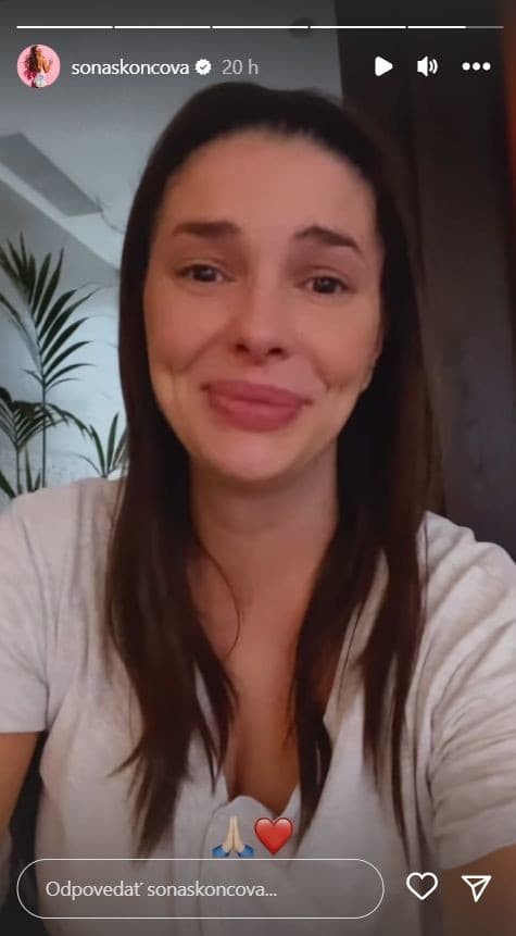 Soňu prevalcovali emócie. 