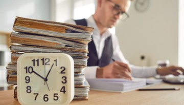 Czas pracy w 2026 — elastyczne grafiki i nowe limity nadgodzin