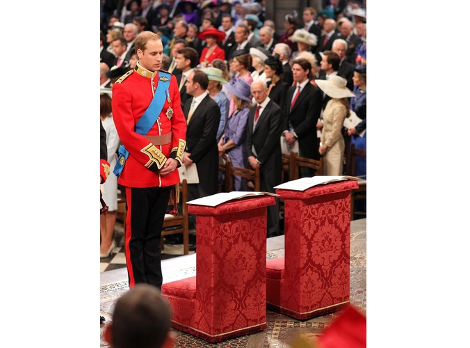 Książę William czeka na Kate