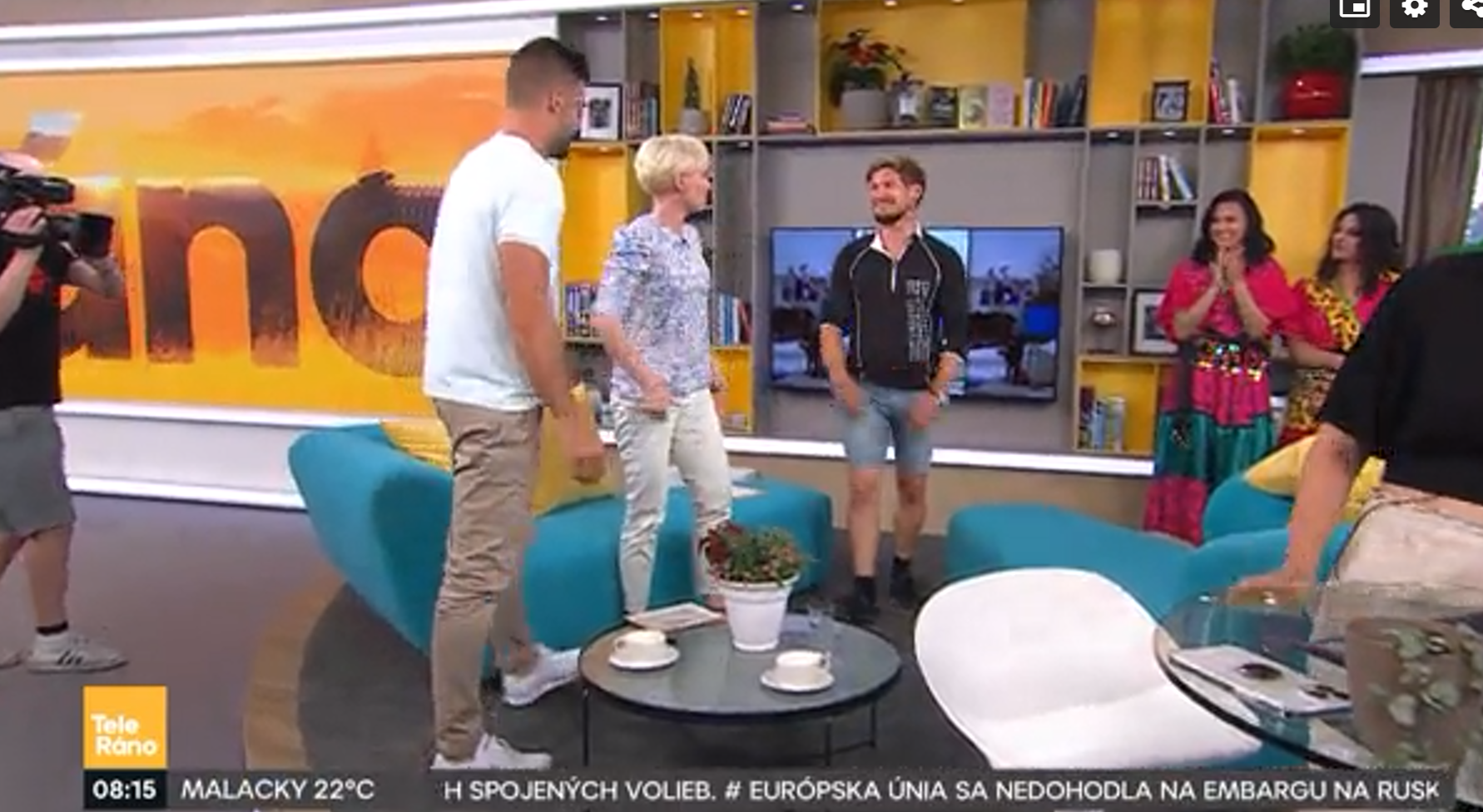 Kvetka Horváthová skúšala akrobatické kúsky. 