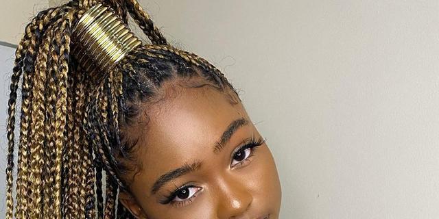 Trendy darling Nigeria hair styles to try next month | Pulse Nigeria