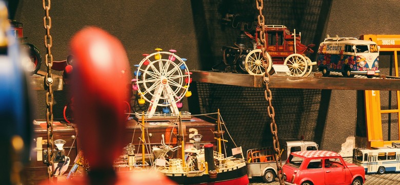 Tanie produkty z Chin zalewają rynek. Polskie firmy padają