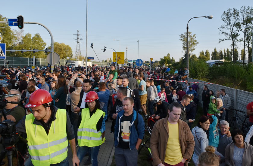 Wyburzenie komina przy Trasie Górna