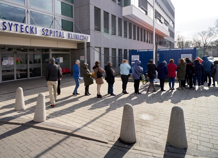 Wstepna kwalifikacja pacjentow do szpitala.