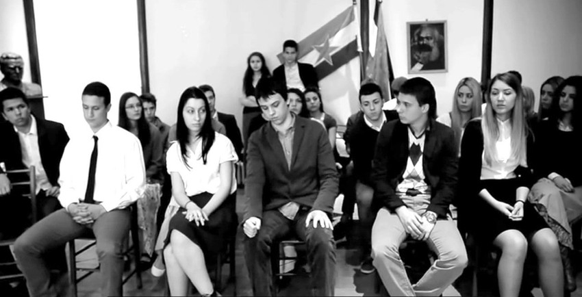 Đaci i glumci: Scena iz filma "Godina koju su pojeli skakavci"