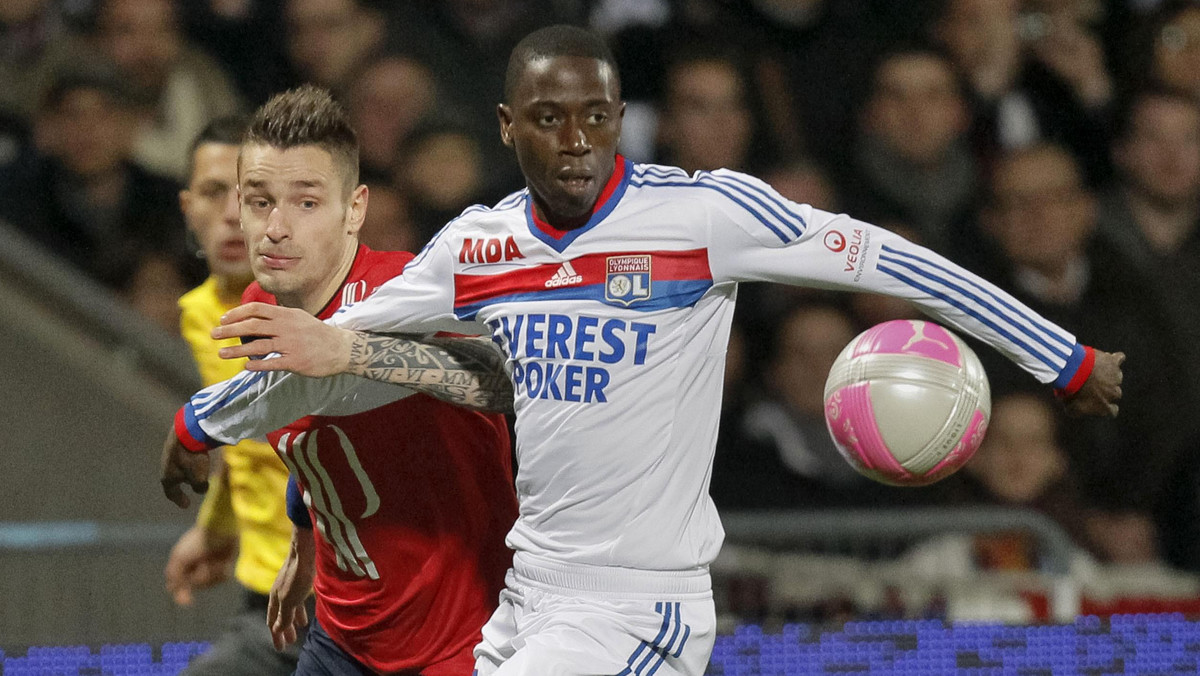 Piłkarze Olympique Marsylia pokonali przed własną publicznością OSC Lille 1:0 (0:0) w hitowym meczu 14. kolejki Ligue 1. Dzięki zwycięstwu zrównali się punktami z prowadzącym w tabeli Paris Saint-Germain, ponadto mają do rozegrania jedno zaległe spotkanie.