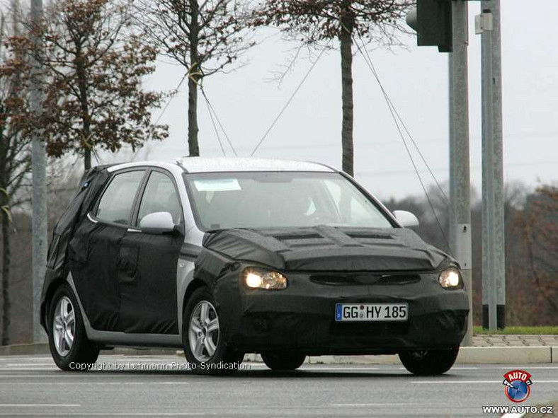 Zdjęcia szpiegowskie: Hyundai Atos, Arnejs i Starex