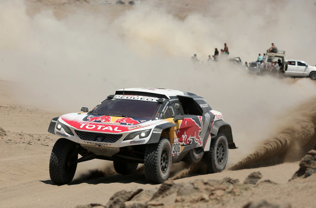 Rajd Dakar: Sebastien Loeb już nie jedzie