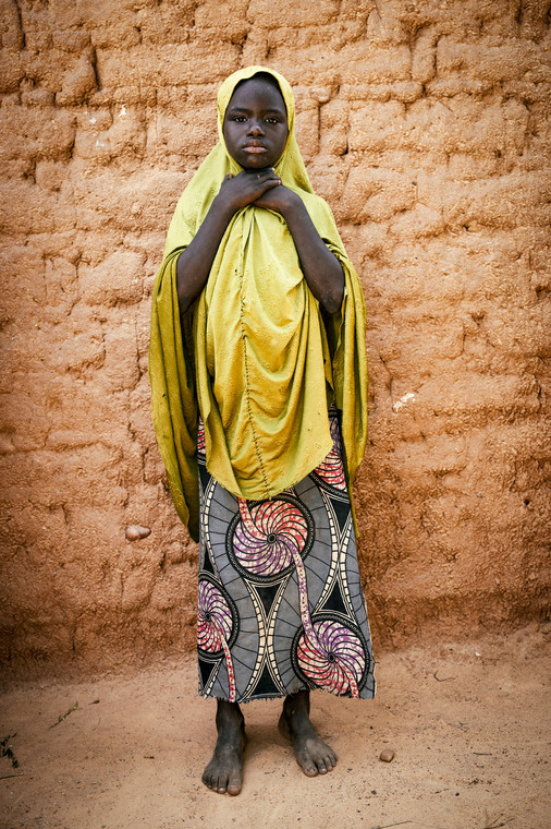  Portrety dziewczyn z wioski Bassaraoua, w wieku od 12-18 lat. Niektóre z nich za chwile zostaną matkami, fot. UNICEF/Iwona El Tanbouli-Jabłońska/@f11_studio 