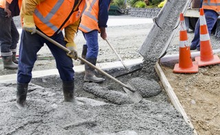 Wzrost kosztów wyhamował machinę drogowych przetargów