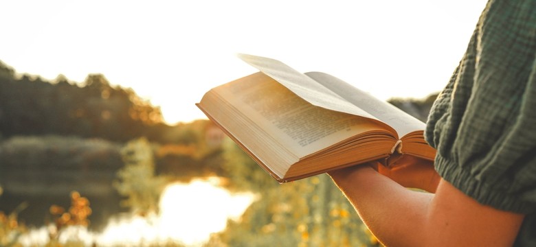 Wielki QUIZ o bestsellerach dla młodzieży w PRL. Siesicka, Ożogowska, Bahdaj i inni. 20/20 dla pasjonatów