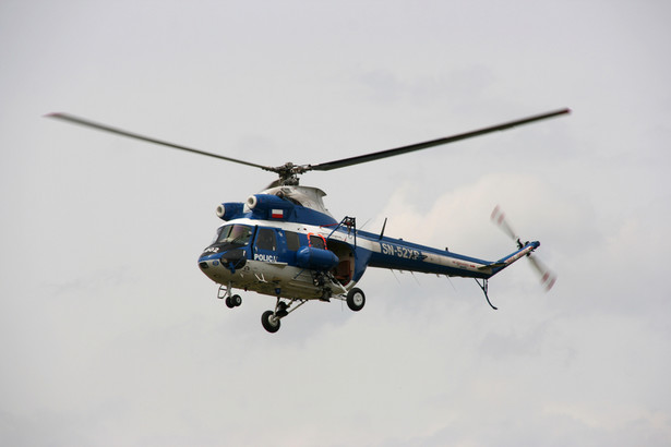 Policyjny helikopter