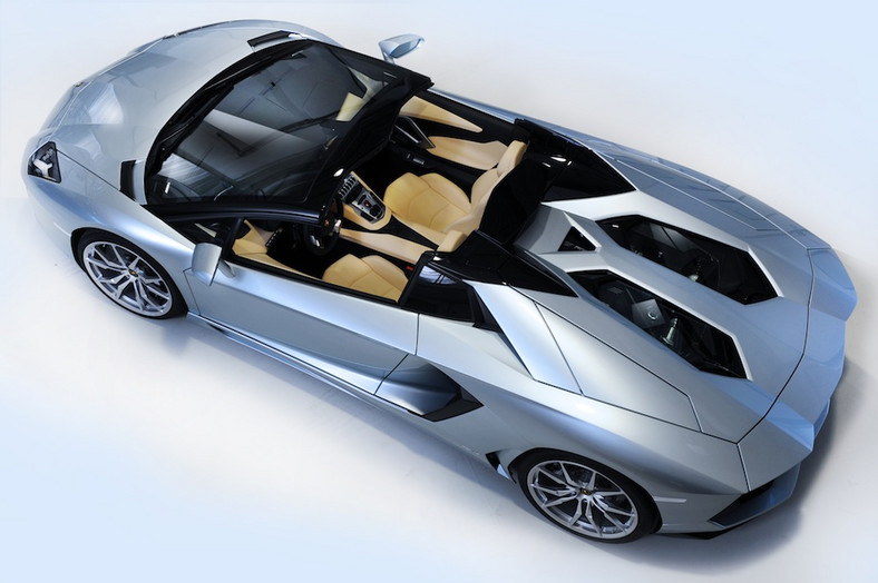 Lamborghini Aventador LP 700-4 Roadster