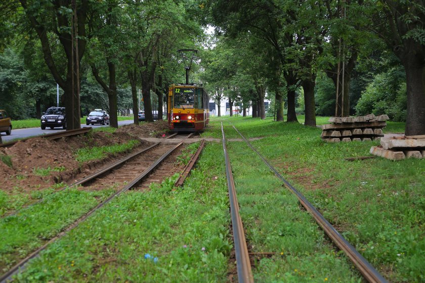 Tramwaj wraca na Dąbrowskiego