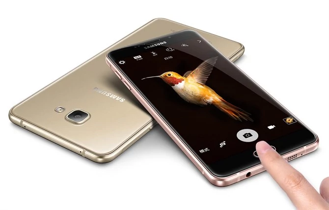 Samsung Galaxy A9 ma skaner linii papilarnych z obsługą Samsung Pay