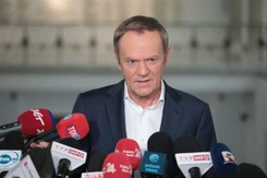 'Lojalność pękła. Rząd stracił większość'. Tusk ma propozycję dla PiS