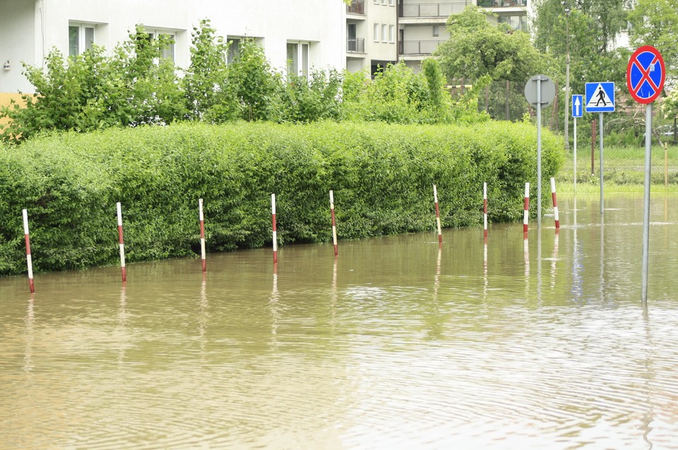 KRAKÓW POWÓDŹ MAJORA CZERWONY PRĄDNIK