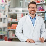 A patikusok is jogosultak lesznek gyógyszerek felírására bizonyos betegségek esetén