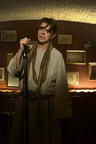 'The Next Day' – kadry z kontrowersyjnego klipu