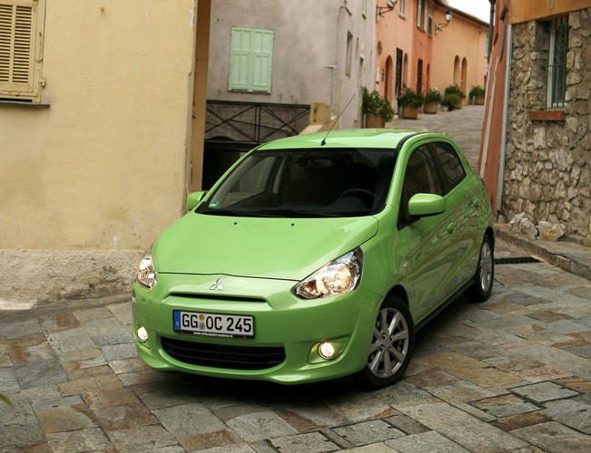 Mitsubishi space star