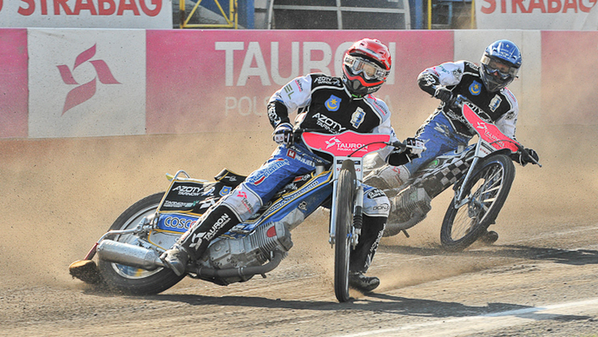 Zaległy mecz XII rundy Speedway Ekstraligi (Tauron Azoty Tarnów - CKM Włókniarz Częstochowa), który już dwukrotnie przekładano z powodu złych warunków atmosferycznych nie odbędzie się 12 lipca. Nowy termin spotkania to 22 lipca - poinformowała Speedway Ekstraliga w oficjalnym komunikacie.