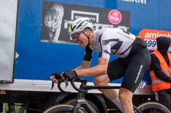 Niemiecki kolarz potrącony przez samochód podczas treningu